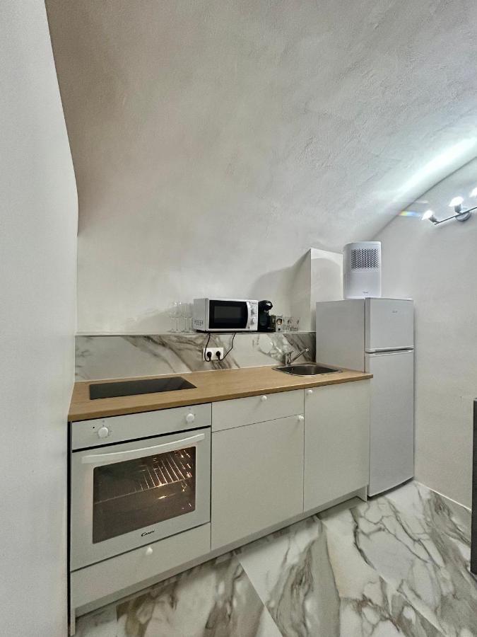 Cave House Apartment 芒通 外观 照片